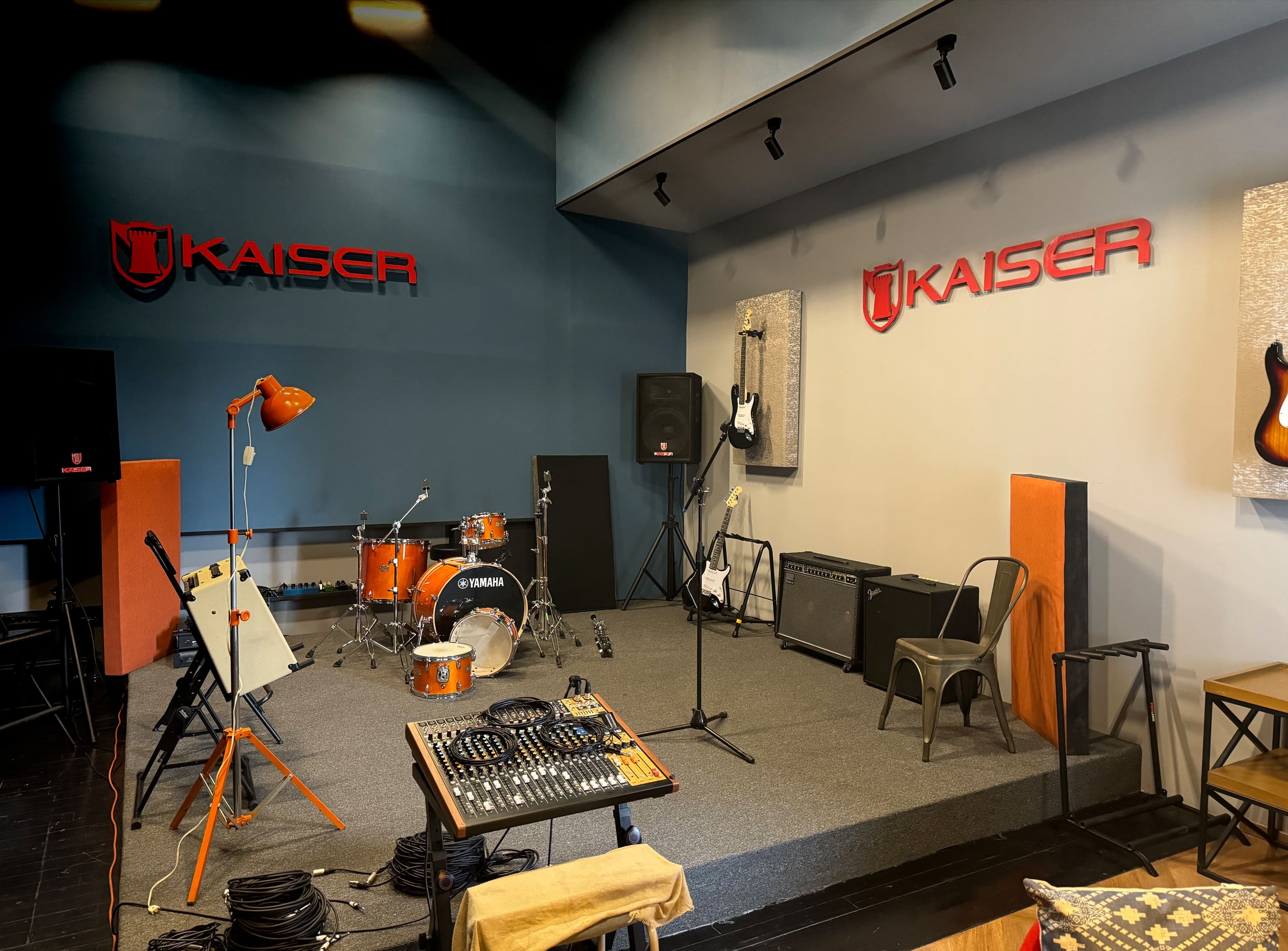 Kaiser Studio 1